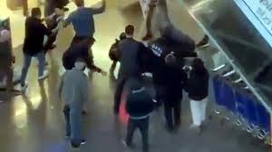 Özel  güvenlik görevlisi tarafından darp edildiği 
