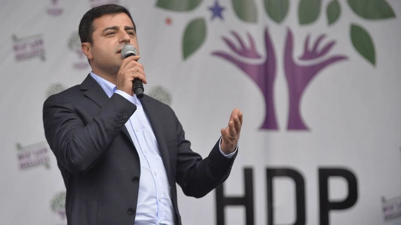Selahattin Demirtaş’tan Devlet Bahçeli ve Özgür Özel'e teşekkür