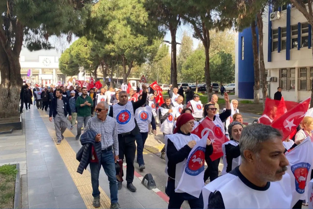 Türkiye Sağlık İşçileri Sendikası Ramazan Bayramı’na nasıl girdiklerini anlattı.