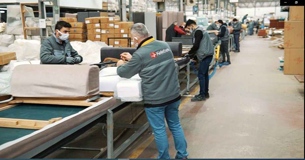 Kelebek Mobilya'da üretim durdu bin işçisi iş bıraktı