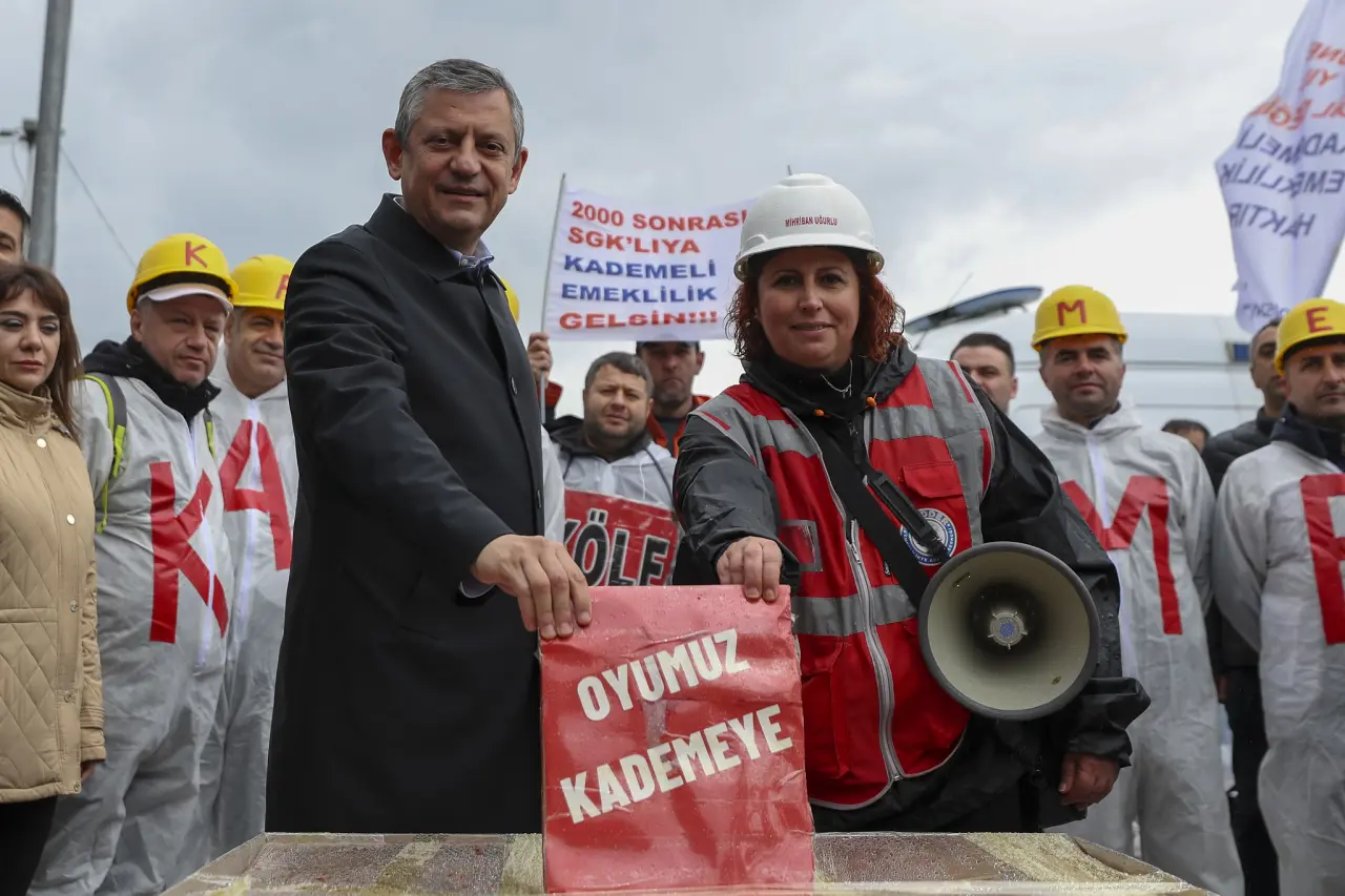 CHP liderinden taşeron işçilere İktidarı değiştirin,kadroyu alın
