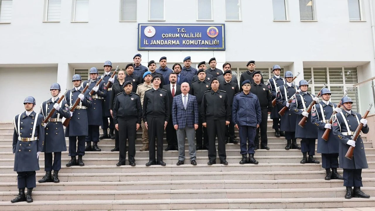Amir  başkomiserlik kalkıyor Jandarma ve emniyet birimlerinin