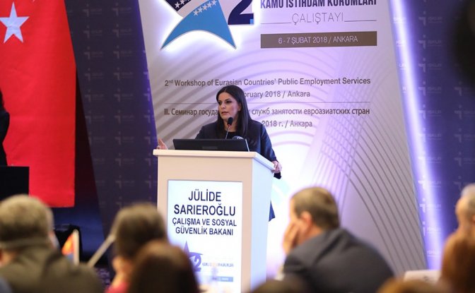 Bakan sarıeroğlu 4/b'lilerin izin sürelerinde önemli iyileştirmeleri hayata geçirdi 