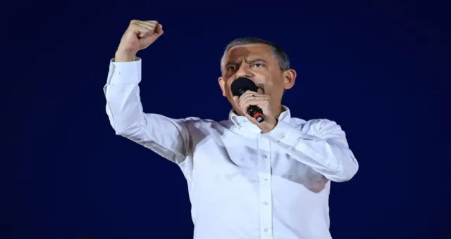 CHP Kayyum atadığın belediyeleri geri vereceksin, sonra katkı yapılacak