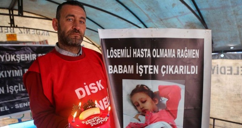 Direniş çadırında doğum günü