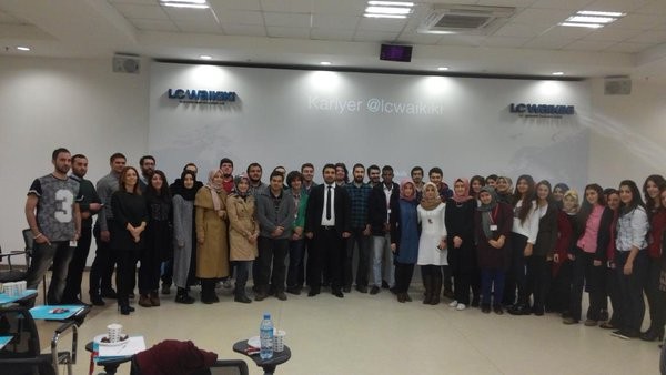 Liman-İş Sendikası LC Waikiki İşyeri Komitesi LC Waikiki Asgari ücrete