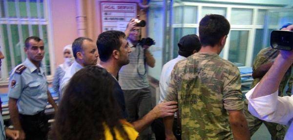 Suriyeliler'in Kaldığı Kampta Kavga:2 ÖZEL GÜVENLİK GÖREVLİSİ . 7'si Asker 13 Yaralı