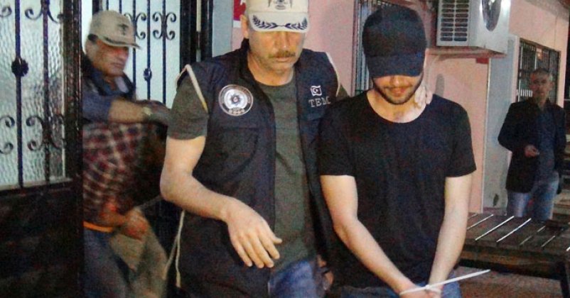 İncirlik Üssü'nde 'çuval' eylemi