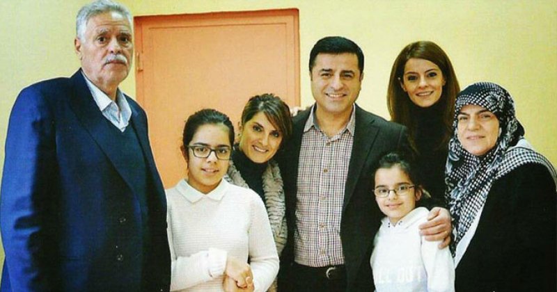 İşte Demirtaş'ın cezaevinden ailesiyle ilk pozu