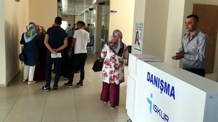 işsizlik yükselişiBitlis'te 805 kişilik işe 12 bin 61 kişi başvurdu