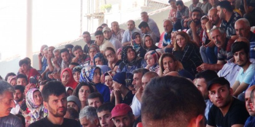 Mardin'de, geçici iş kurasında gerginlik