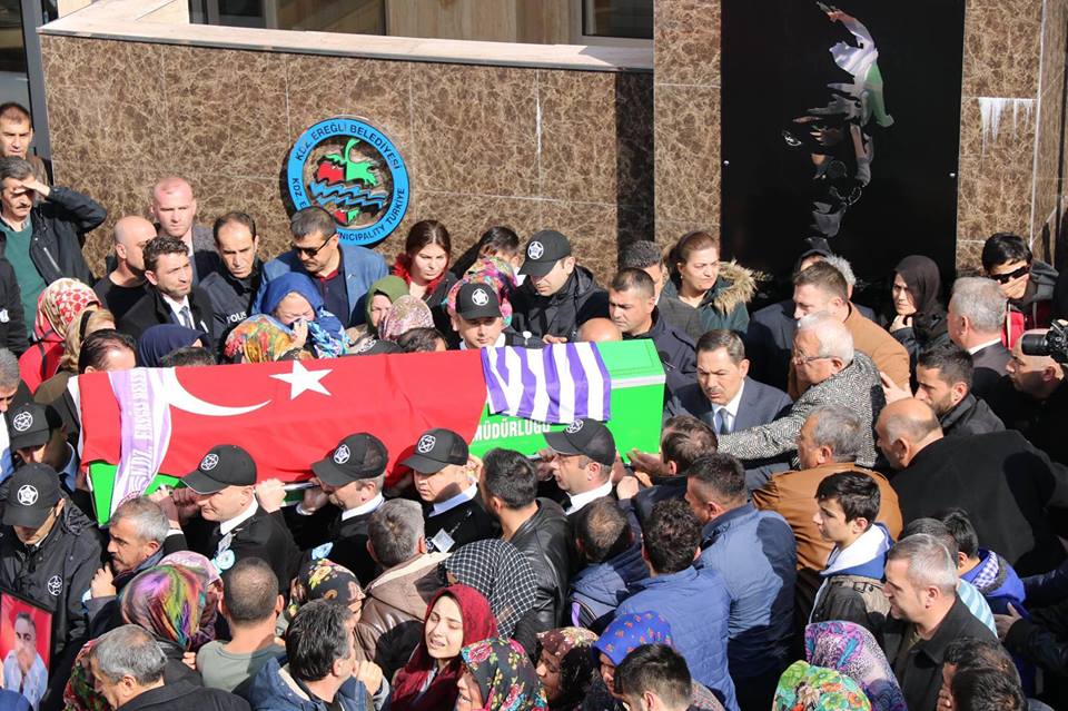  Özel Güvenlik Personeli Hasan Kaan Arslan için Belediye önünde tören düzenlendi.