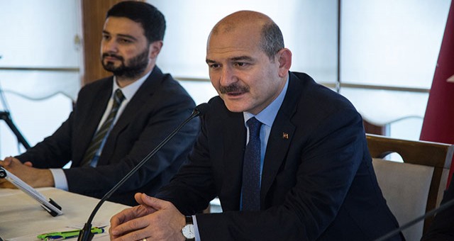 İçişleri Bakanı Soylu: Bende hiçbir terörist belirtisi var mı, tecavüzcü belirtisi var mı?