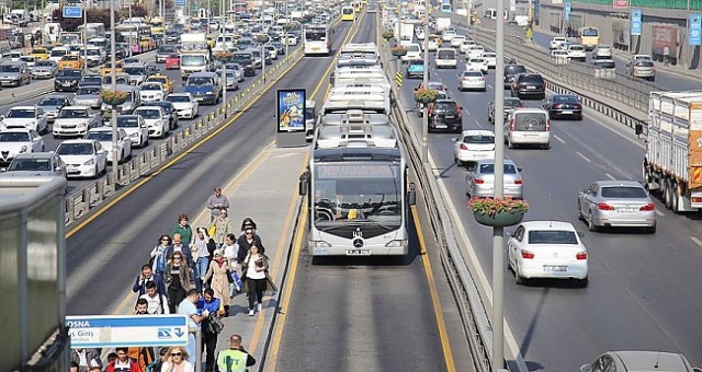 İstanbul 15 Temmuz’da toplu ulaşım ücretsiz oldu! Otobüs, metrobüs, metro 15 Temmuz’da ücretsiz mi?