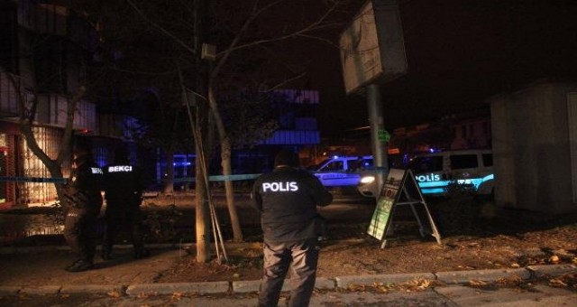 Eğlence mekanında 'kadın garson' kavgası: 1 yaralı güvenlik görevlisi gözaltına alındı.