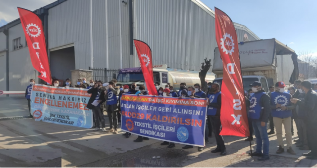Antep'te işçiler Kod 29'a karşı fabrika önlerinde eylemde