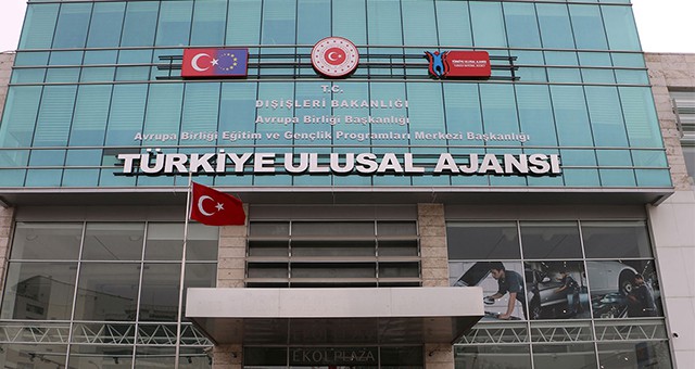 Türkiye Ulusal Ajansı 10 Kamu Personeli Alımı