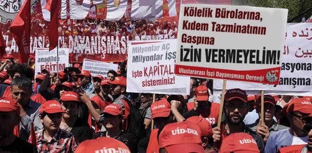 AKP İşçilere Değil Patronlara Çalıştı!