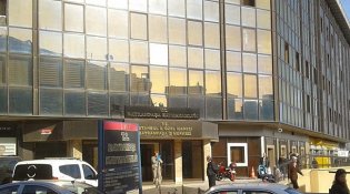 Bayrampaşa Hükümet Konağında bir kadın polis memuru intihar girişiminde bulundu.