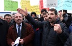 Sendikalı diye işten çıkarılan Çorumdaki kağıt işçileri, Salim Usluya seslendi